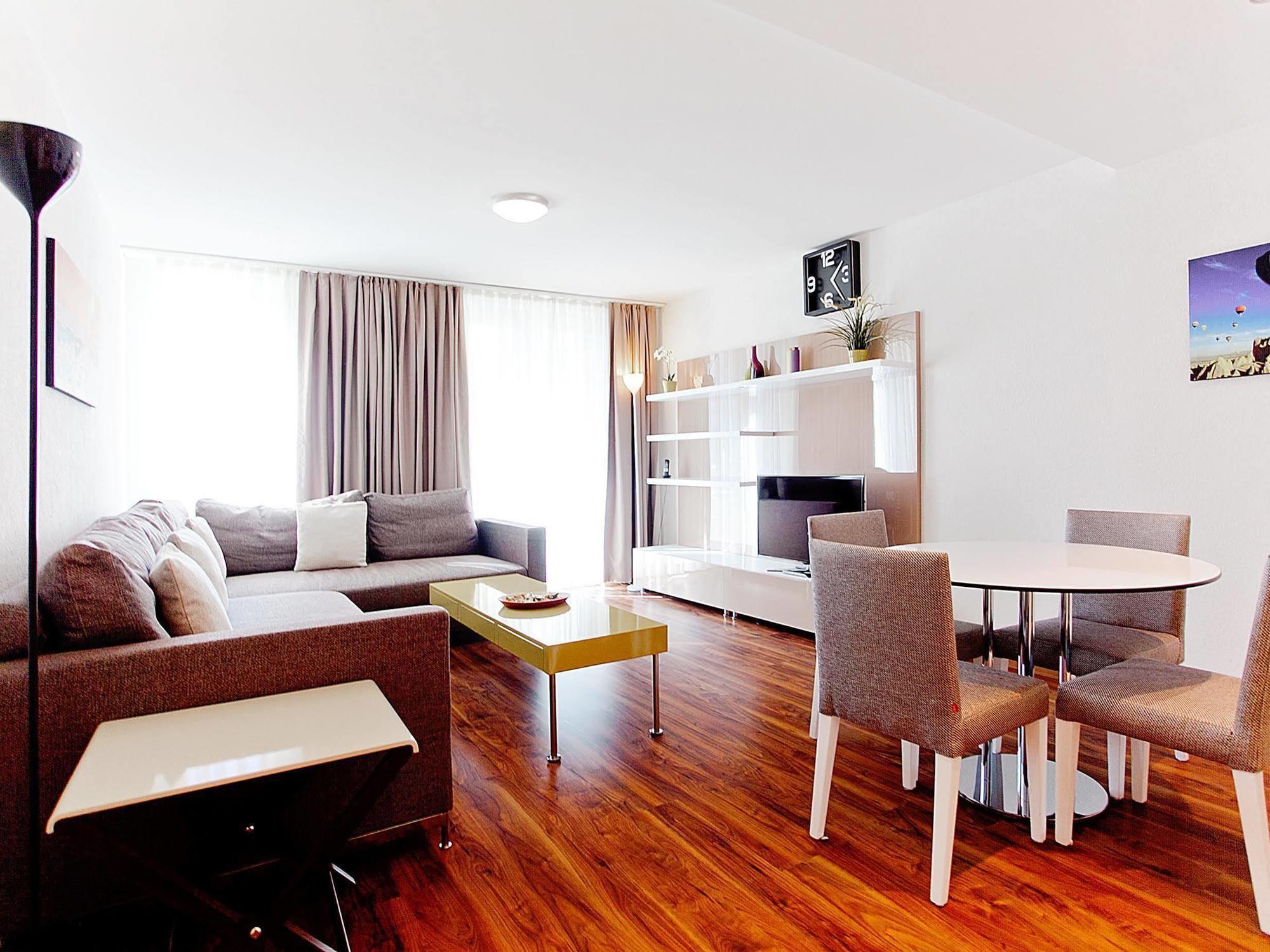 Premium Apartments By Livingdowntown Zürich Exterior foto