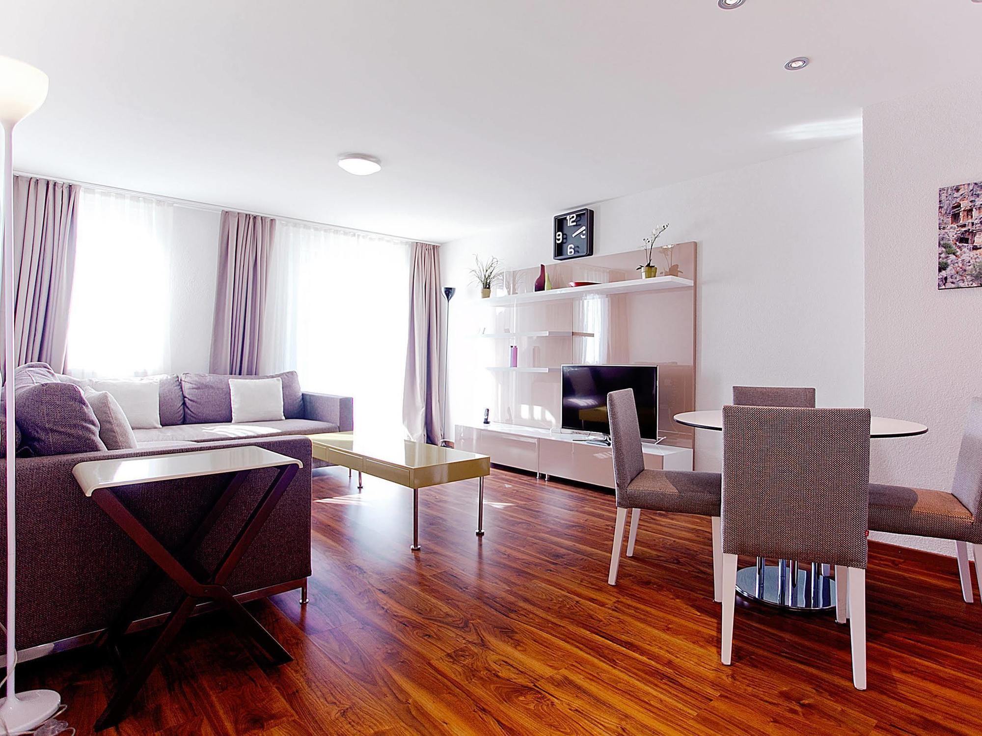 Premium Apartments By Livingdowntown Zürich Exterior foto