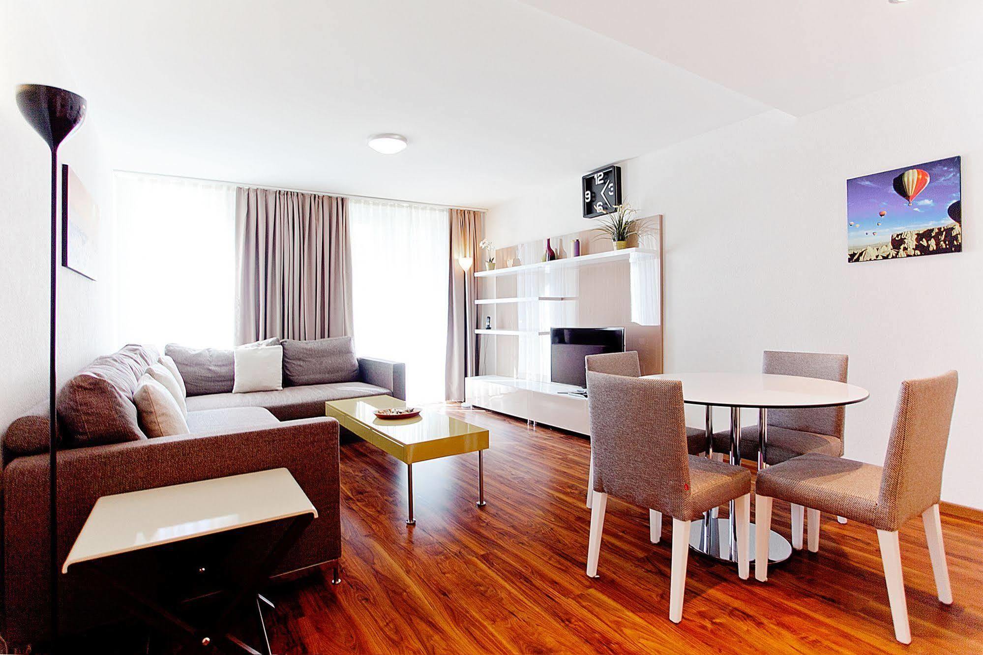 Premium Apartments By Livingdowntown Zürich Exterior foto